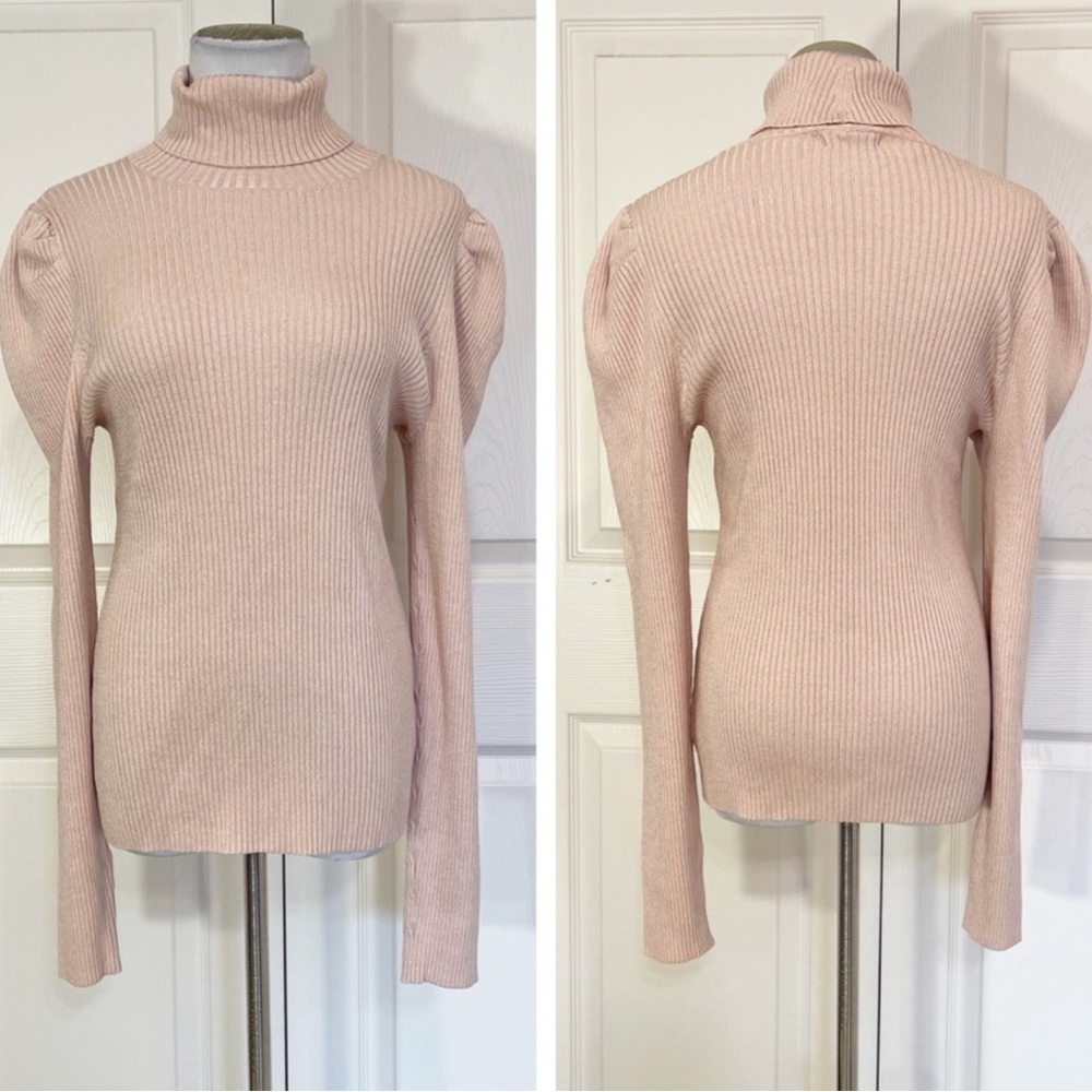 🩷 525 AMERICA Elegant Ribbed Turtleneck Sweater - Picture 2 of 6
